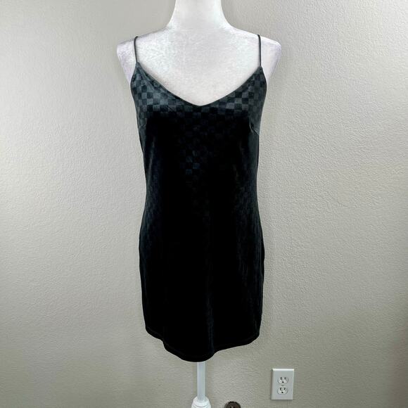 Elodie Dark Gray Pullover Velvet Checkered Spaghetti V-Neck Mini Dress Medium - Picture 12 of 13